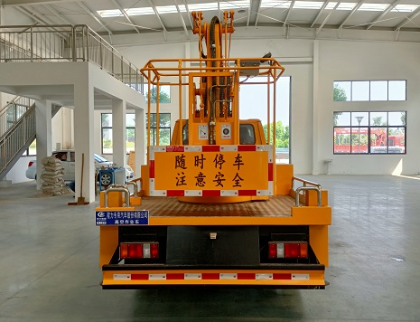 程力威牌CLW5042JGK6XL型高空作業(yè)車